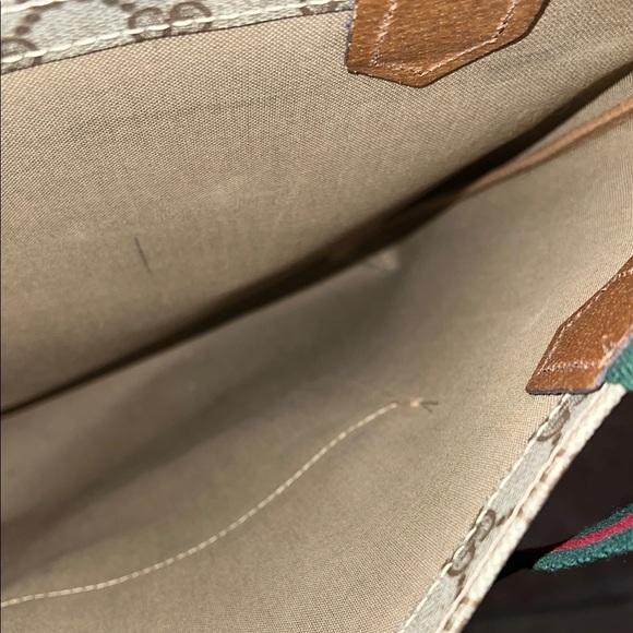 Gucci Beige and Brown Signature Tote - Picture 6 of 8